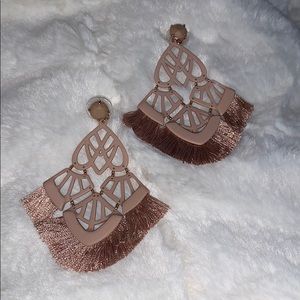 Stella & Dot Alexandria Chandelier Earrings- Blush